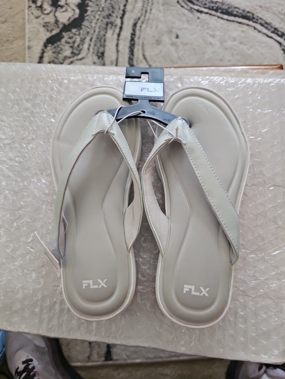 FLX Women's Cream Flip Flop Sandals New Size 6